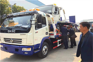 炎陵汽车道路救援拖车价格